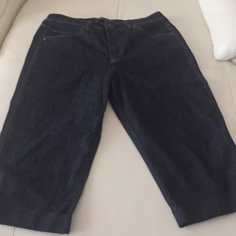 Capri jeans
